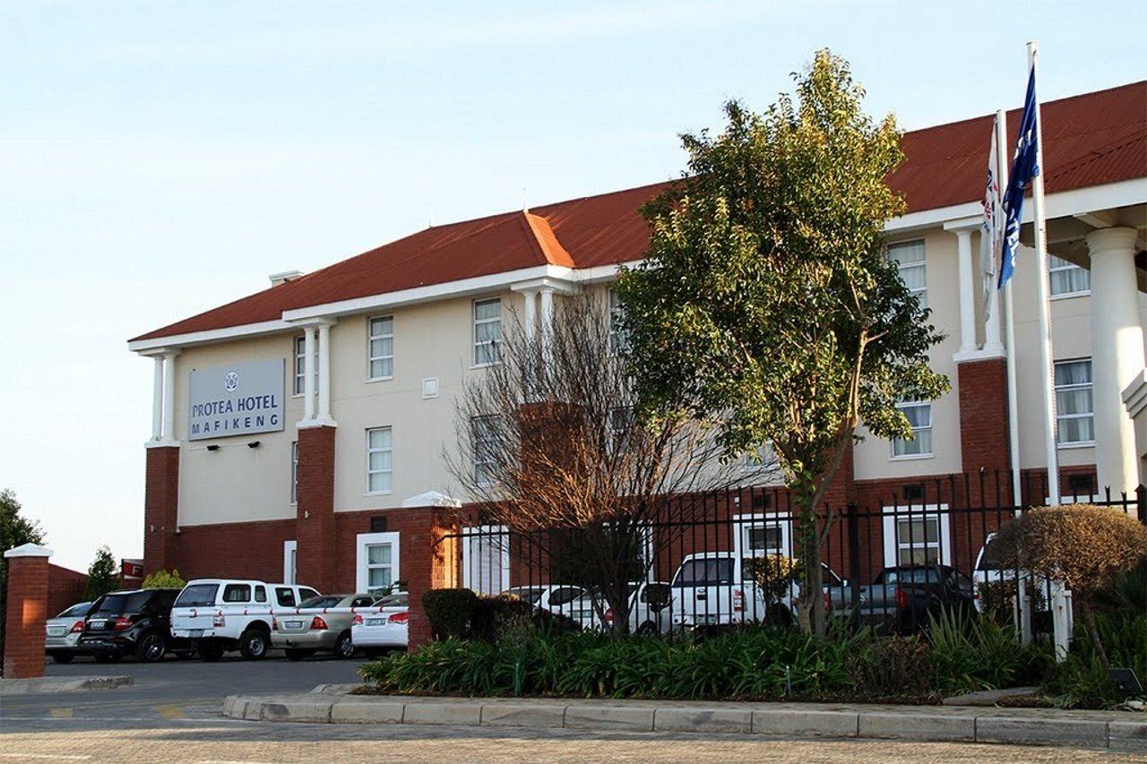 Protea Hotel By Marriott Mahikeng Махикенг Екстериор снимка