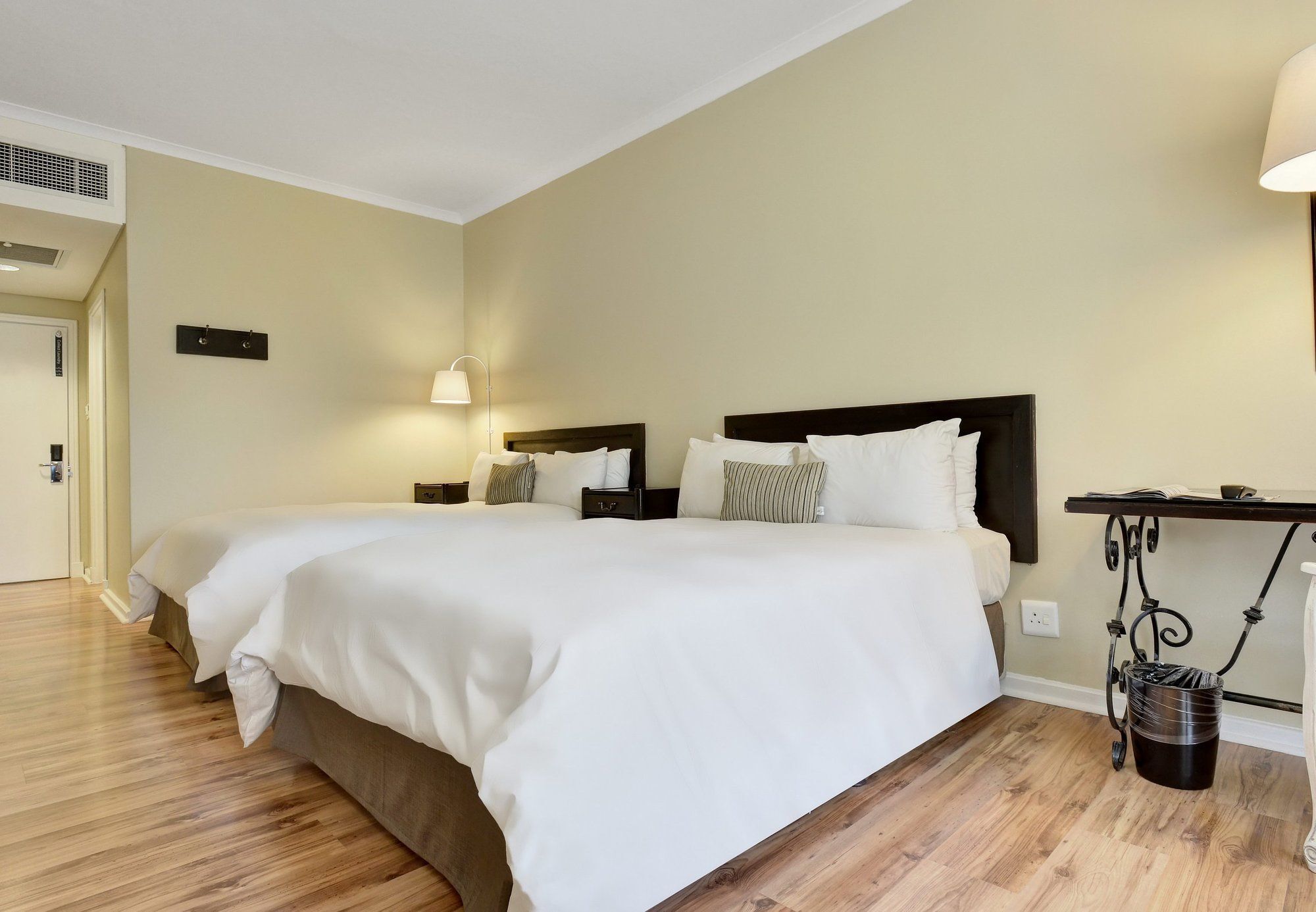 Protea Hotel By Marriott Mahikeng Махикенг Екстериор снимка